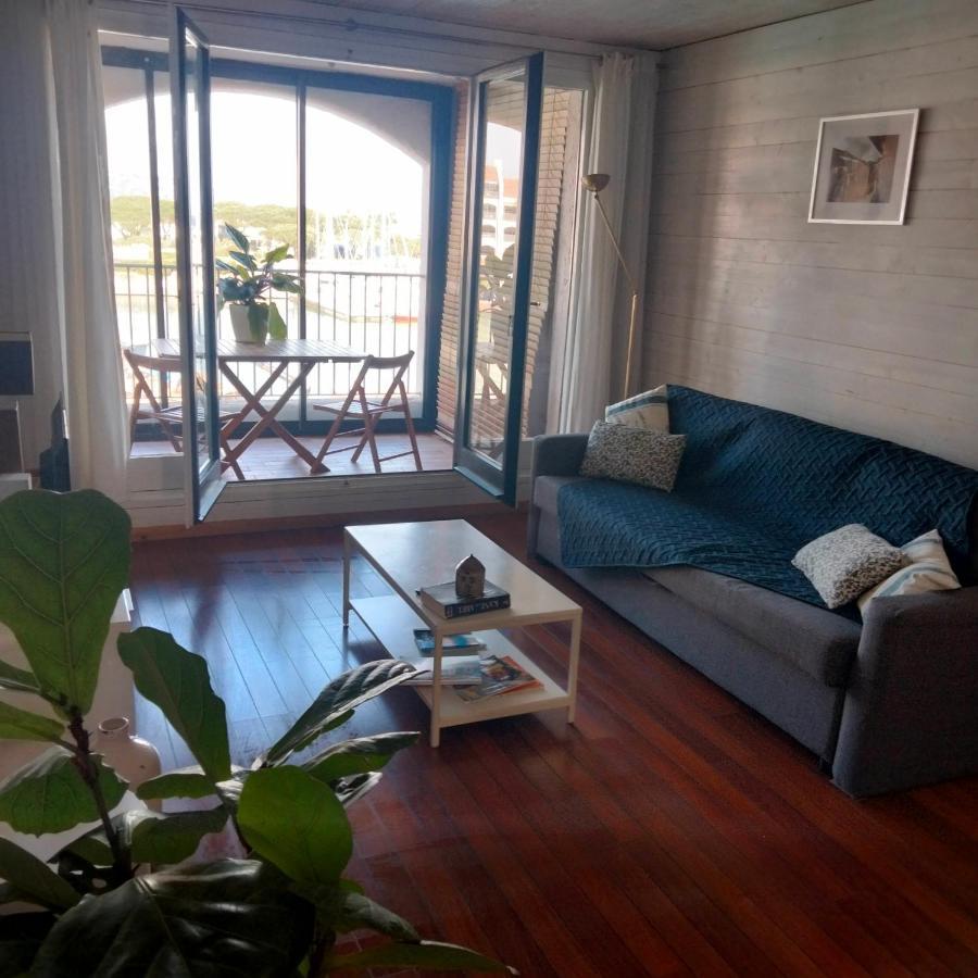 Bel Appartement Vue Mer Cogolin Εξωτερικό φωτογραφία